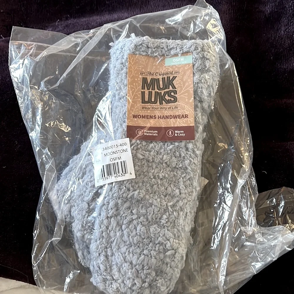 MUK LUKS POPCORN YARN MITTENS